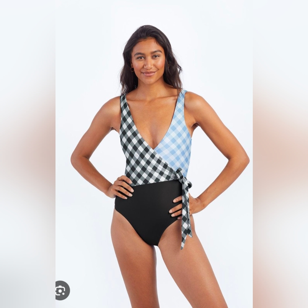 Summersalt The Perfect Wrap One-Piece - Gingham in Sea Urchin & Cloud Swimsuit 8